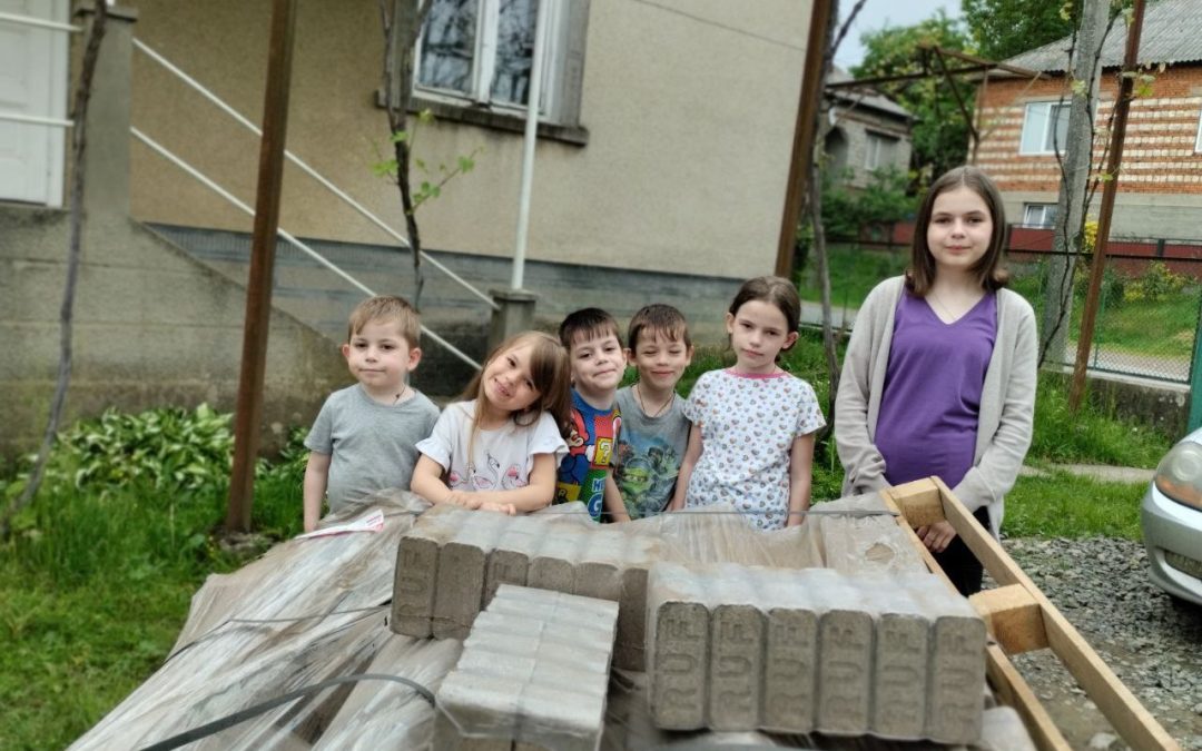 Підготовка до зими для переселенців з Луганщини