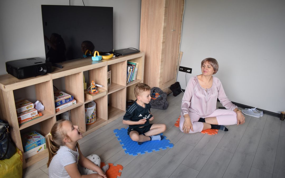 Про поєднання руху, музики й мови в іграх і різних активностях